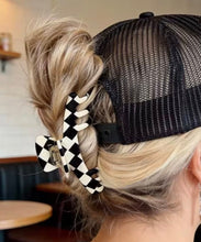 Load image into Gallery viewer, Trendy Hat Clip (PRE-ORDER)
